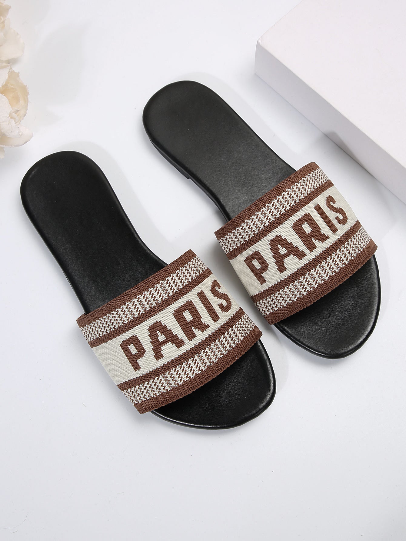 Women's Summer Round Toe Large Size Flat Sandals