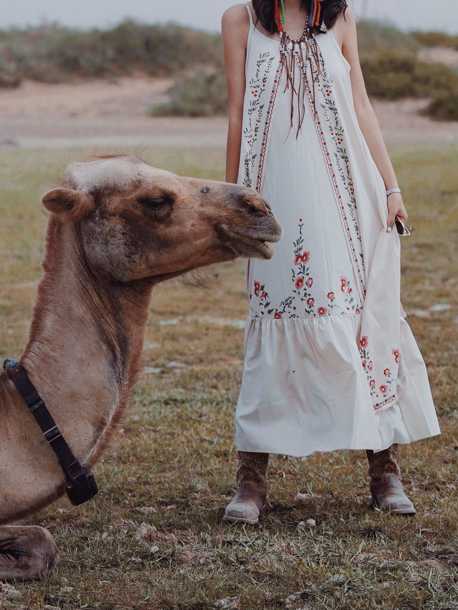 Cat Inn Instagram Style Dress with Floral Print