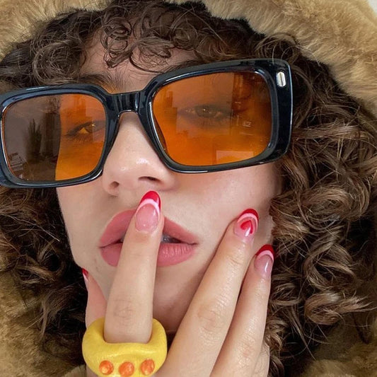 Vintage Rivet Square Sunglasses Woman Brand Designer Personality Sun Glasses Female Fashion Orange Retro Oculos De Sol