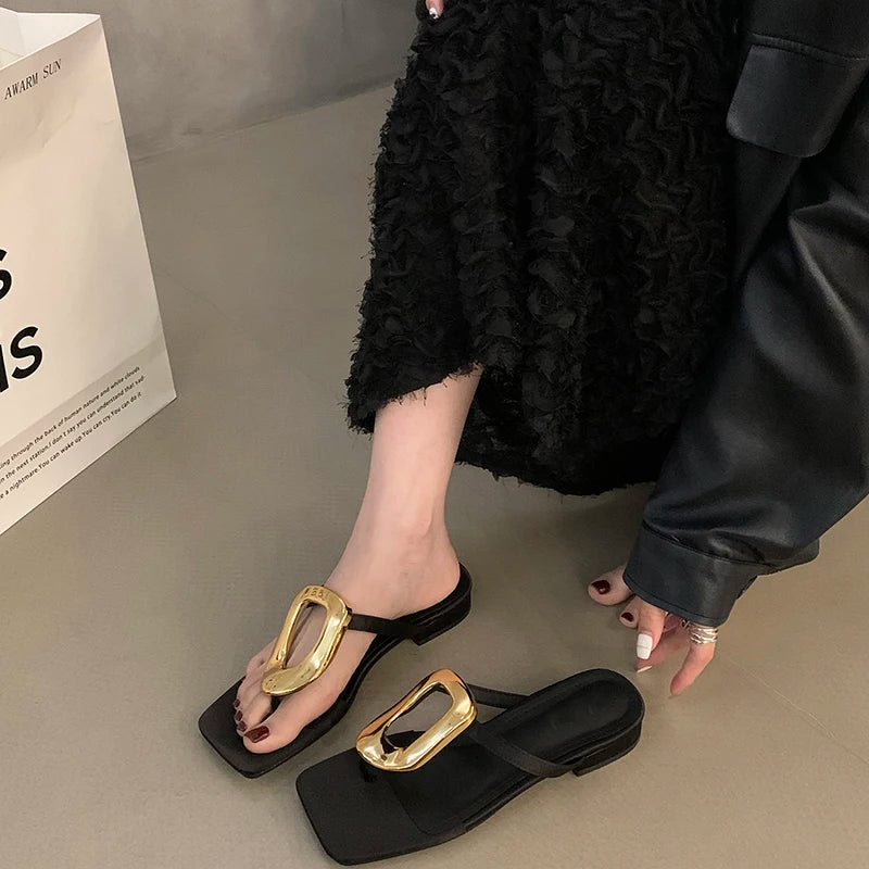 2024 New Brand Summer Women Silver Slippers Fashion Elegant Metal Decoration Slides Shoes Ladies Outdoor Thick Heel Sandalias