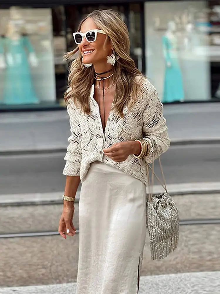 Women Elegant White Lace Hollow Out Shirts Vintage Single Breasted Long Sleeve Blouse 2024 Fashion Female Commuting Streetwear