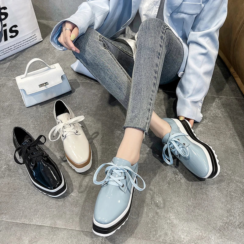 Women Oxfords 2022 Lace Up Brogue Shoes Flat Platform England Ladies Non-slip Shoes Breathable Casual Female loafers Footwear